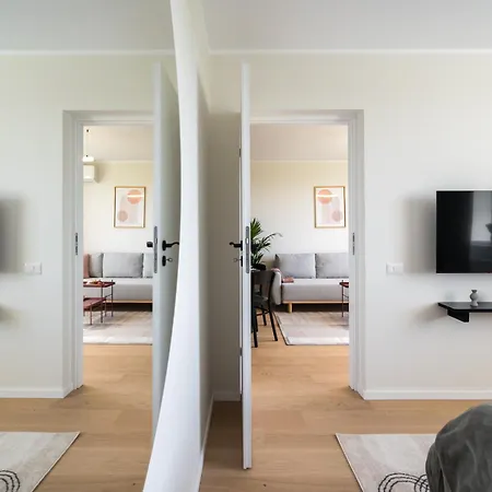 Luxury With Amazing Terrace Bucarest