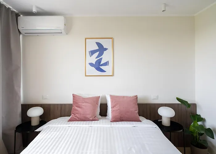 Luxury With Amazing Terrace * 布加勒斯特